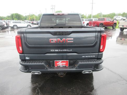 Used 2021 GMC Sierra 1500 Denali w/ Denali Ultimate Package AWD/4WD image 7
