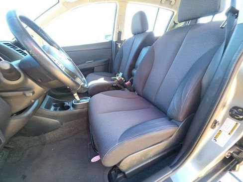 Used 2008 Nissan Versa SL w/ Convenience Pkg image 13