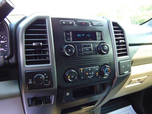 Used 2017 Ford F350 XL w/ Power Equipment Group AWD/4WD image 22