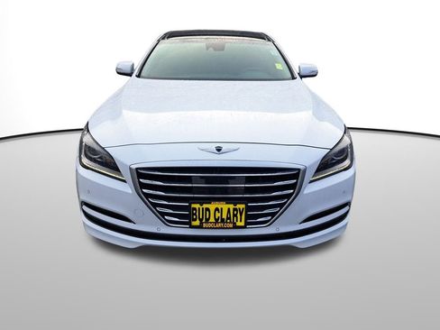 Used 2015 Hyundai Genesis 3.8 w/ Option Group 03 image 9