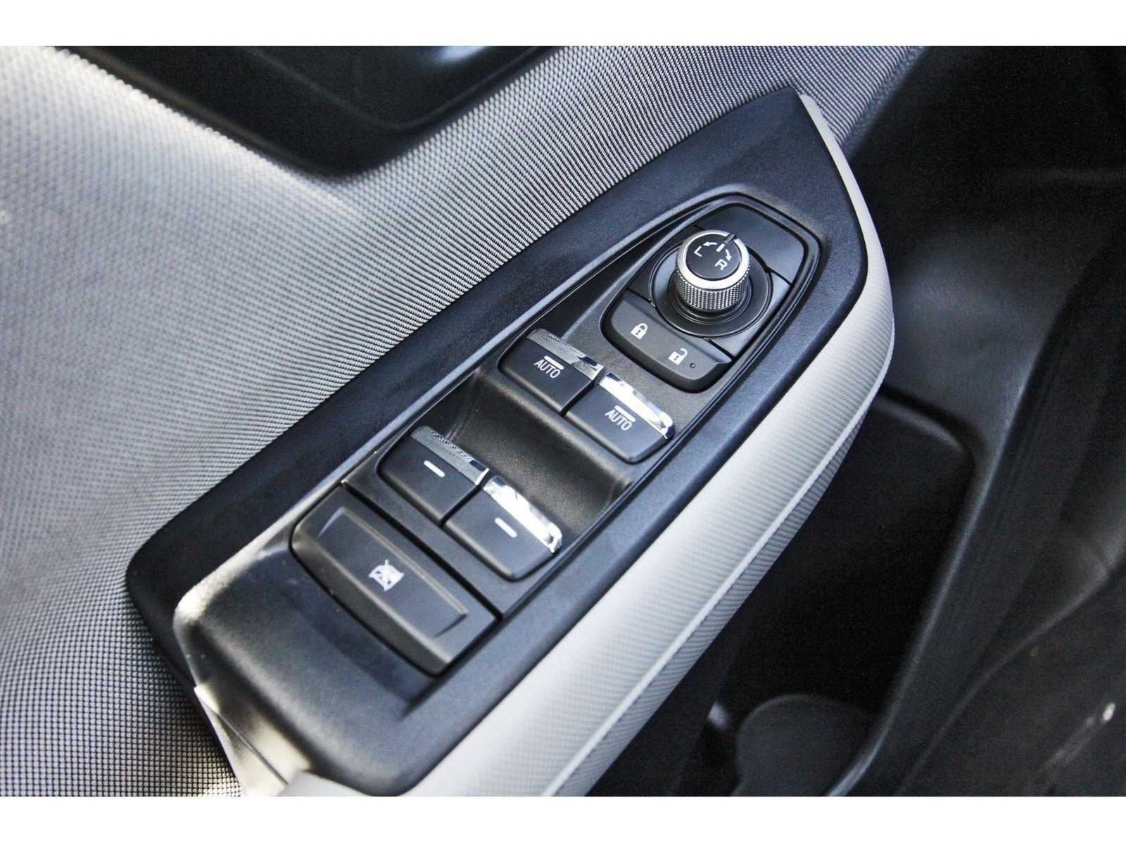 New 2026 Subaru Forester Premium AWD/4WD image 16