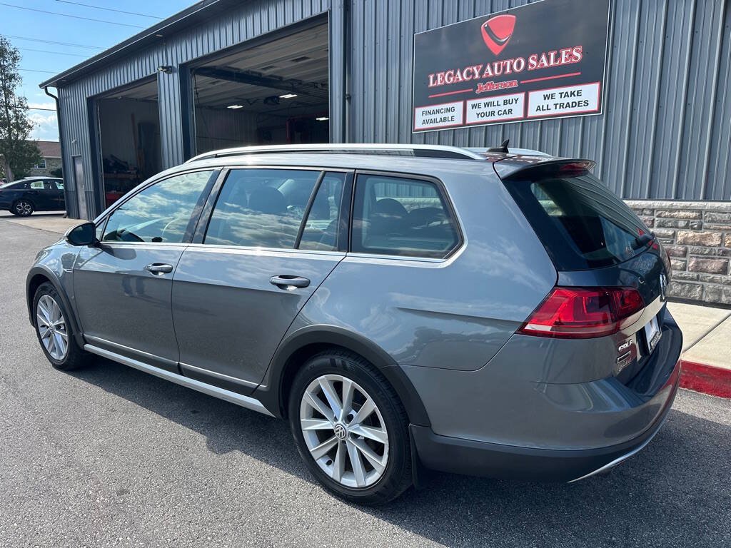 Used 2017 Volkswagen Golf Alltrack SE AWD/4WD image 3