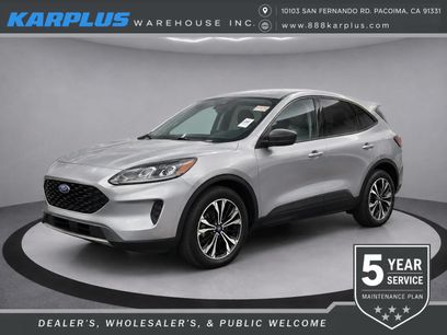Used 2022 Ford Escape SE w/ SE Sport Appearance Package