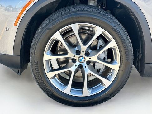 Used 2025 BMW X5 sDrive40i image 38