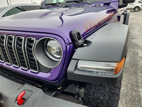 New 2026 Jeep Wrangler Unlimited Rubicon AWD/4WD image 23