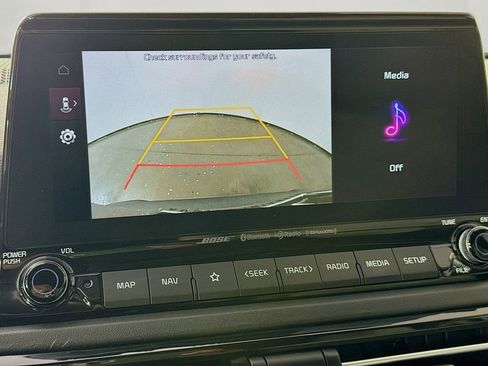 Used 2023 Kia Seltos SX image 16