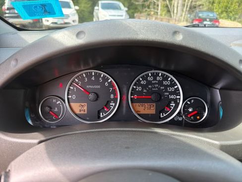 Used 2007 Nissan Frontier NISMO w/ Sunroof Pkg image 16