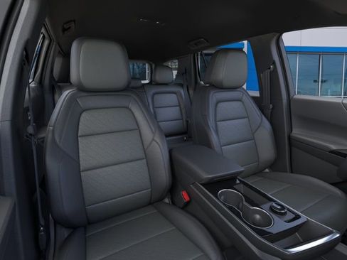 New 2026 Chevrolet Equinox LT w/ Convenience Package II FWD image 16