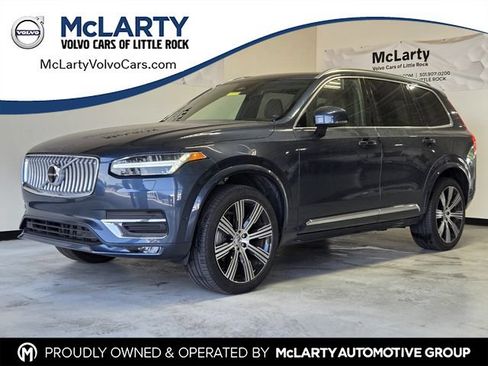Used 2024 Volvo XC90 B5 Plus w/ Protection Package Premier AWD/4WD image 1