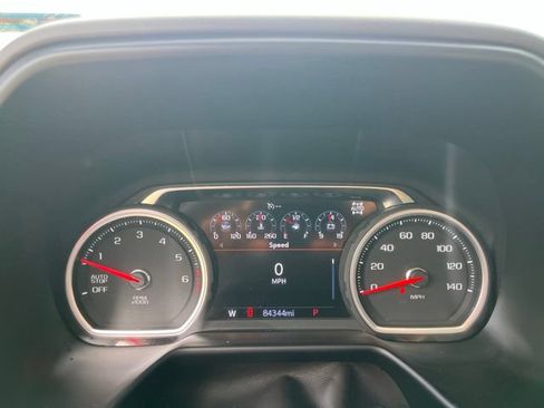 Used 2021 Chevrolet Tahoe Z71 w/ Z71 Off-Road Package AWD/4WD image 22