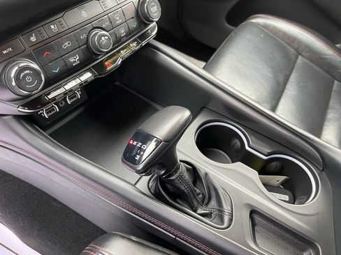 Used 2024 Dodge Durango GT image 39