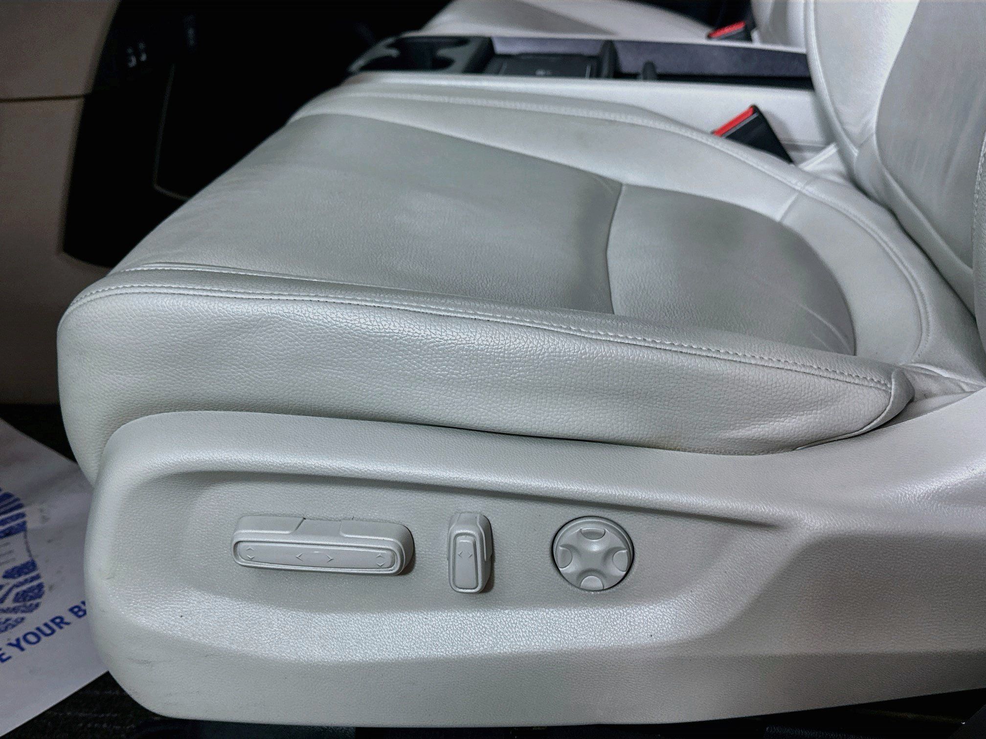 Used 2025 Honda Odyssey EX-L image 18