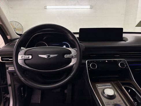 Used 2024 Genesis GV80 2.5T AWD/4WD image 9