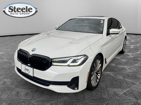 Used 2021 BMW 530i w/ Premium Package RWD image 1