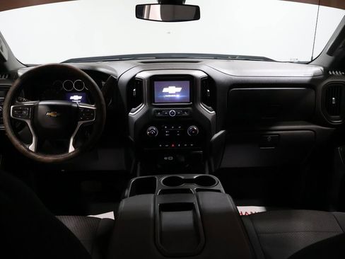 Used 2021 Chevrolet Silverado 1500 Custom w/ Safety Confidence Package image 18