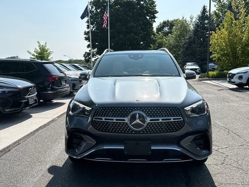 Used 2025 Mercedes-Benz GLE 450e 4MATIC image 6