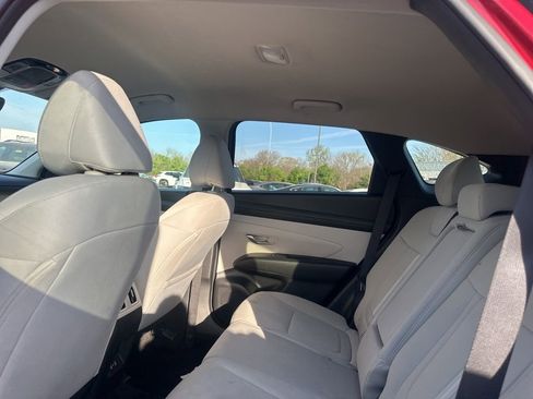 Used 2025 Hyundai Tucson SEL image 18