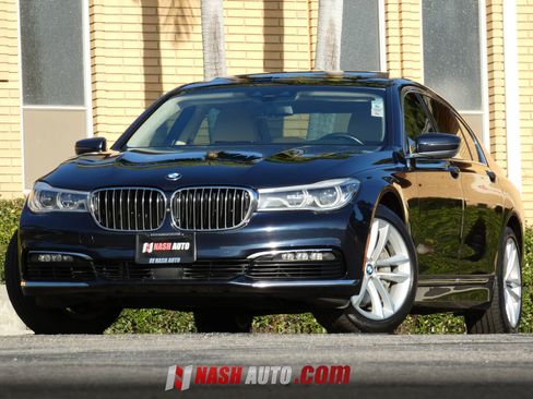 Used 2016 BMW 750i xDrive AWD/4WD image 2