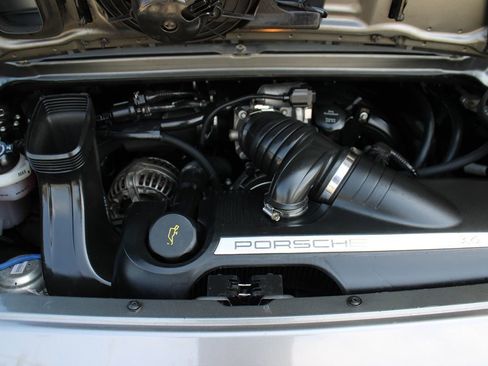 Used 2008 Porsche 911 Carrera 4 AWD/4WD image 14