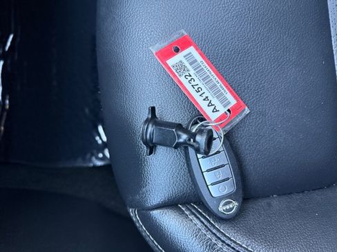 Used 2023 Nissan Altima 2.5 SL FWD image 17