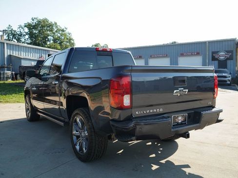 Used 2018 Chevrolet Silverado 1500 LTZ Z71 w/ Centennial Edition AWD/4WD image 4