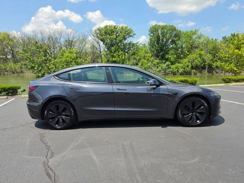 Used 2025 Tesla Model 3 Long Range RWD image 7