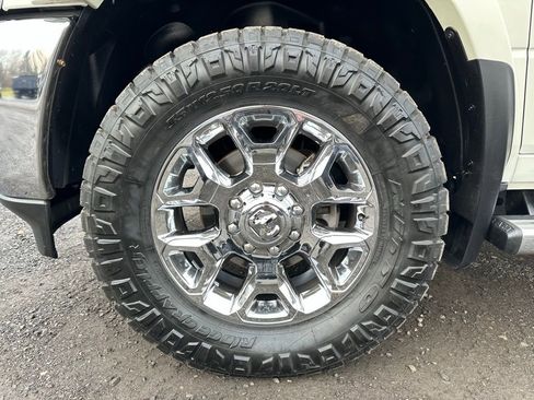 Used 2022 RAM 2500 Laramie image 12