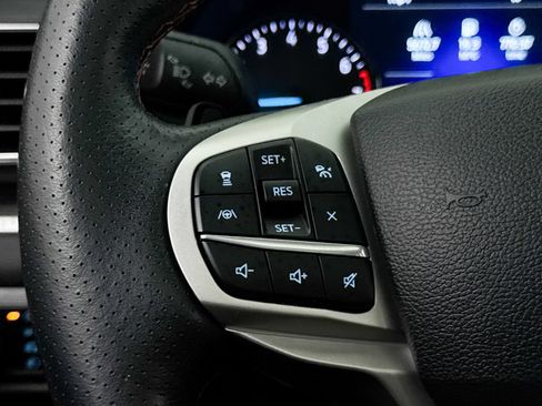 Used 2023 Ford Explorer Timberline w/ Timberline Technology Package AWD/4WD image 36