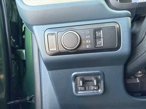 Used 2025 Ford Maverick Lariat w/ 4K Tow Package AWD/4WD image 19