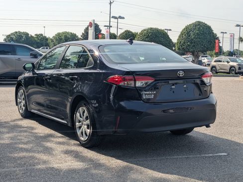 Certified 2024 Toyota Corolla LE FWD image 5