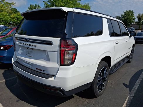 Used 2021 Chevrolet Suburban RST w/ Luxury Package AWD/4WD image 5