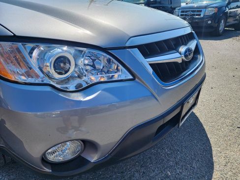 Used 2008 Subaru Outback 2.5i Limited AWD/4WD image 32