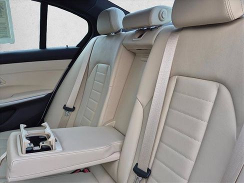 Used 2021 BMW 330i Sedan w/ Premium Package RWD image 24