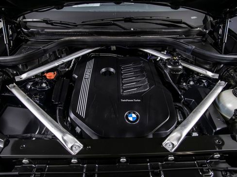 Used 2023 BMW X5 sDrive40i w/ M Sport Package image 49