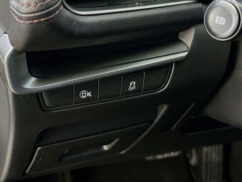 Used 2024 MAZDA MAZDA3 s image 17