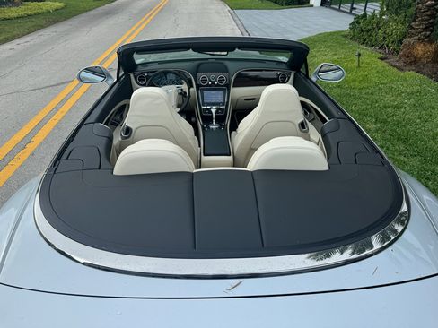 Used 2014 Bentley Continental GT V8 S image 16