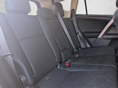 Used 2016 Toyota RAV4 LE w/ Cargo Management Package image 18