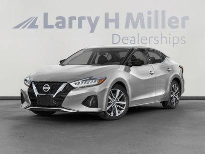 Used 2019 Nissan Maxima 3.5 SV w/ Floor Mat Group