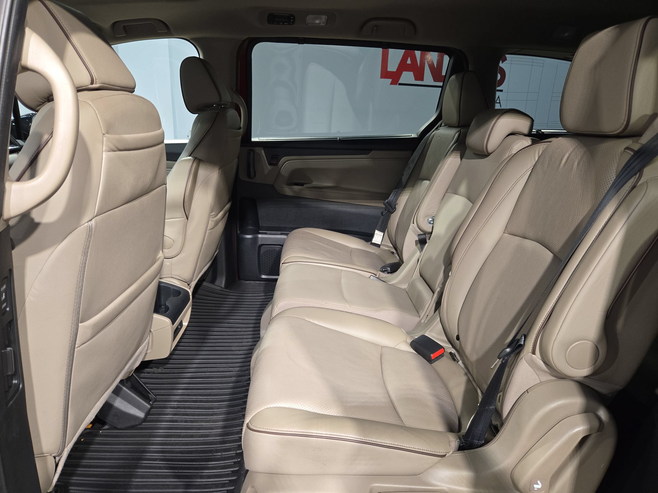 Used 2023 Honda Odyssey Elite image 33