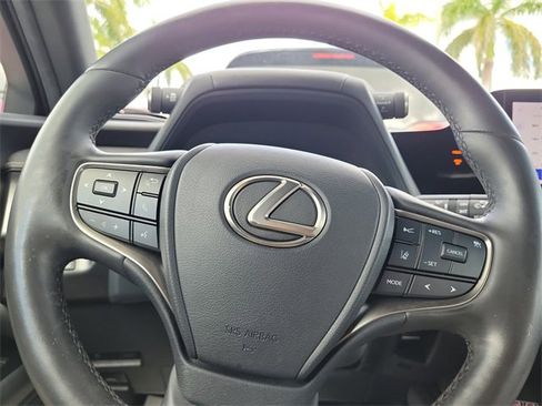 Used 2023 Lexus UX 250h FWD w/ Premium Package image 13