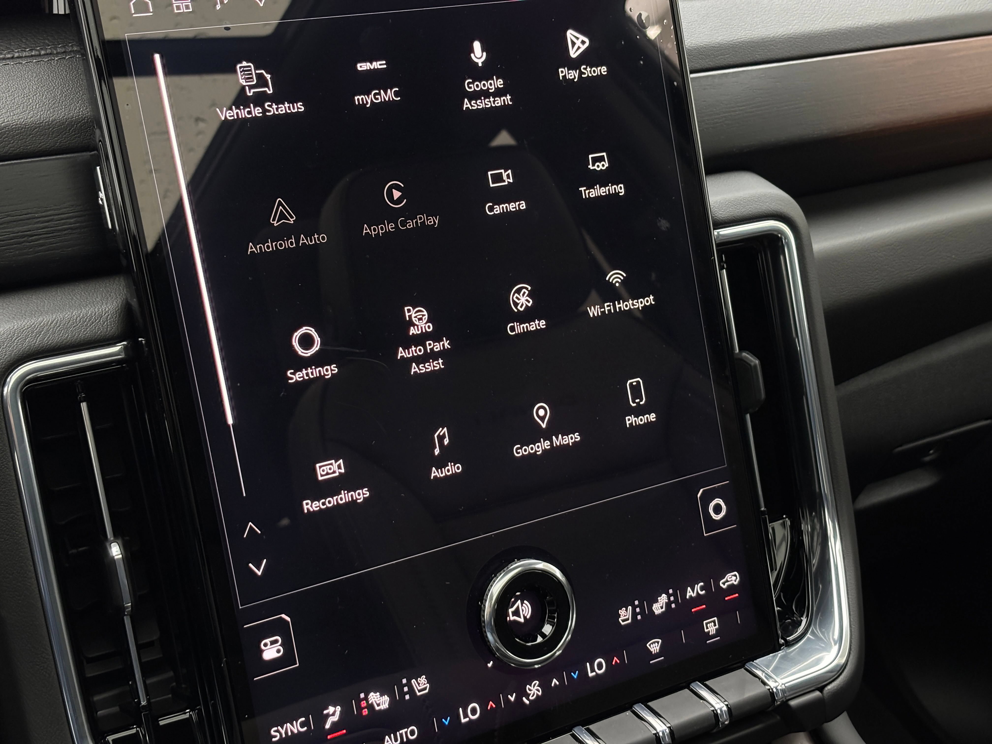 New 2026 GMC Yukon Denali AWD/4WD image 30