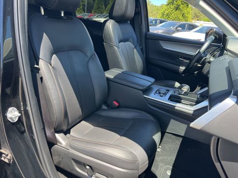 Certified 2025 MAZDA CX-90 3.3 Turbo w/ Preferred Package AWD/4WD image 36