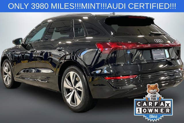 Certified 2024 Audi Q8 e-tron Premium AWD/4WD image 12