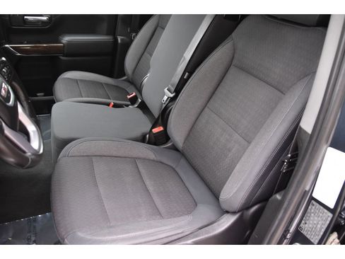 Used 2019 GMC Sierra 1500 SLE image 12