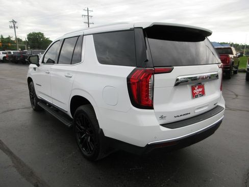 Certified 2023 GMC Yukon SLT w/ Max Trailering Package AWD/4WD image 8