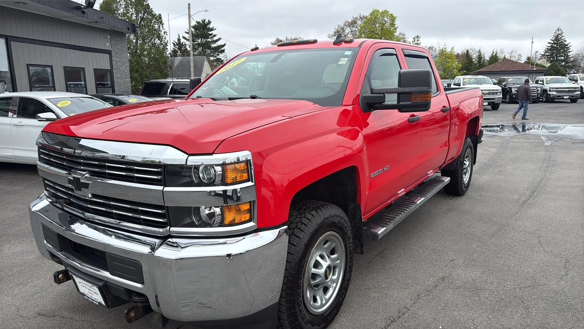 Used 2017 Chevrolet Silverado 2500 W/T w/ WT Convenience Package AWD/4WD image 3