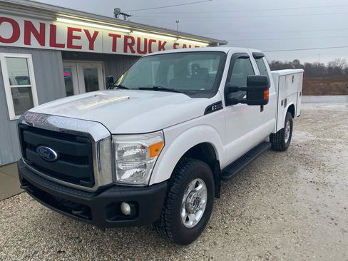 Used 2016 Ford F250 XL w/ Power Equipment Group image 2