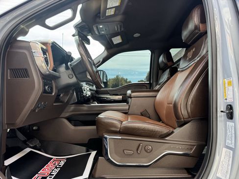 Used 2024 Ford F350 King Ranch AWD/4WD image 19