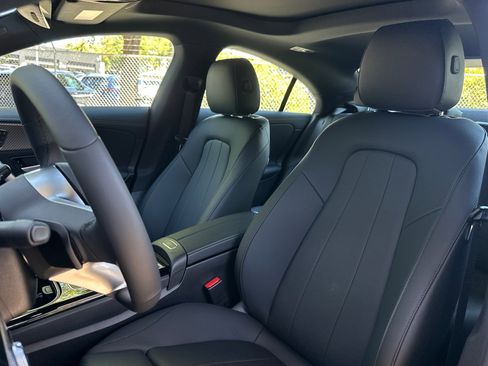 Used 2026 Mercedes-Benz CLA 250 image 5