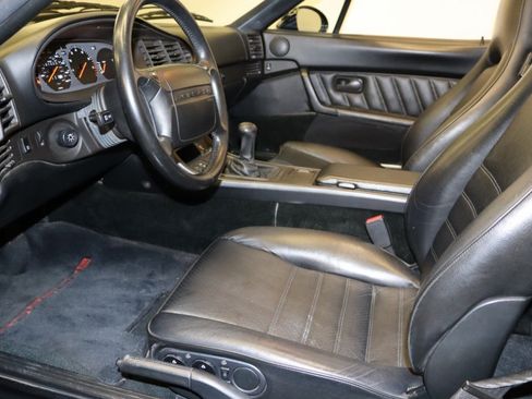 Used 1993 Porsche 968 Cabriolet RWD image 8